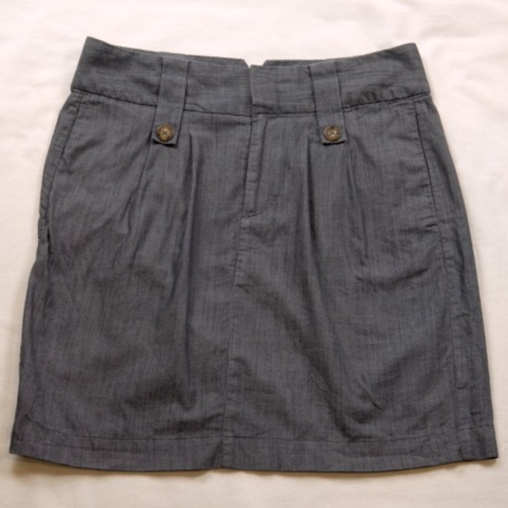 Banana Republic Grey Mini Skirt with Brown Buttons